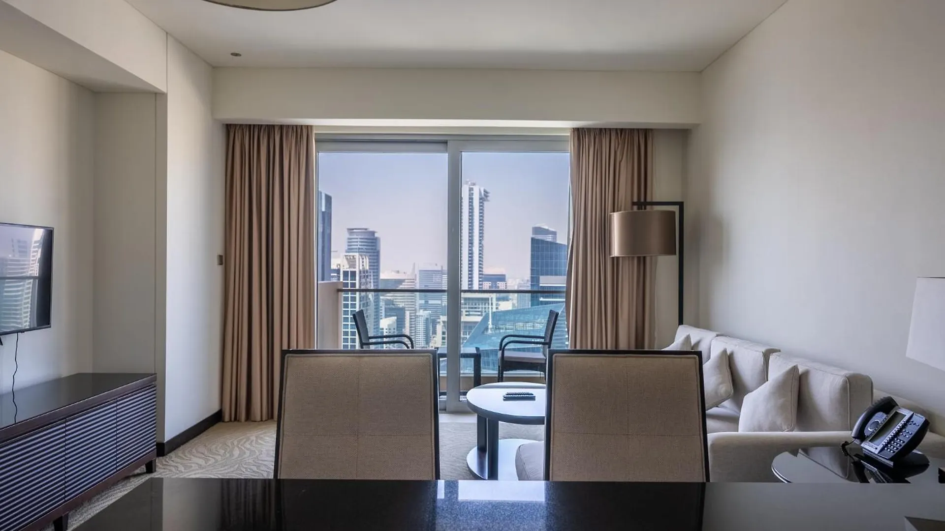 Apartments In Address Dubai Marina Residences Connected To Marina Mall