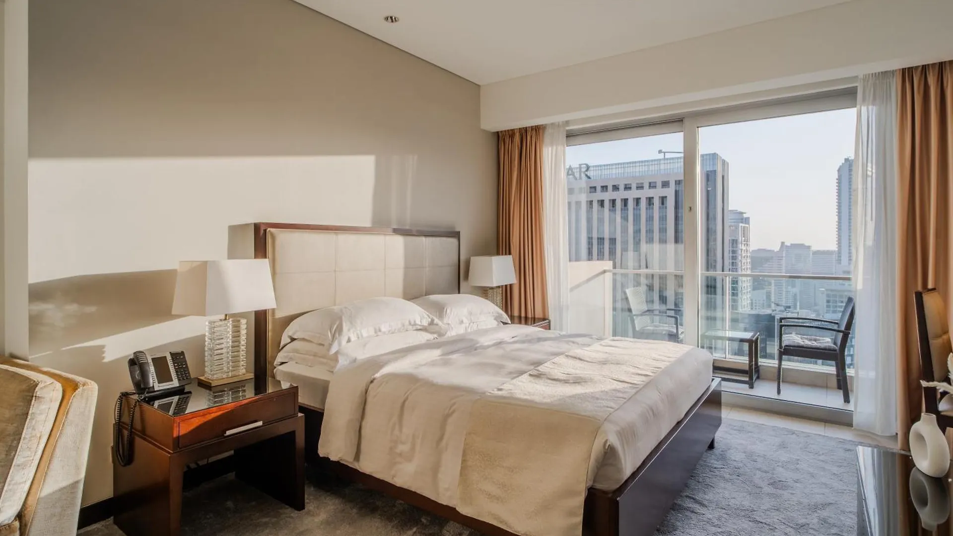 Apartments In Address Dubai Marina Residences Connected To Marina Mall